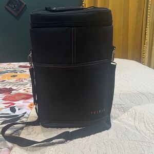 Teikis Black Insulated Wine Carrier